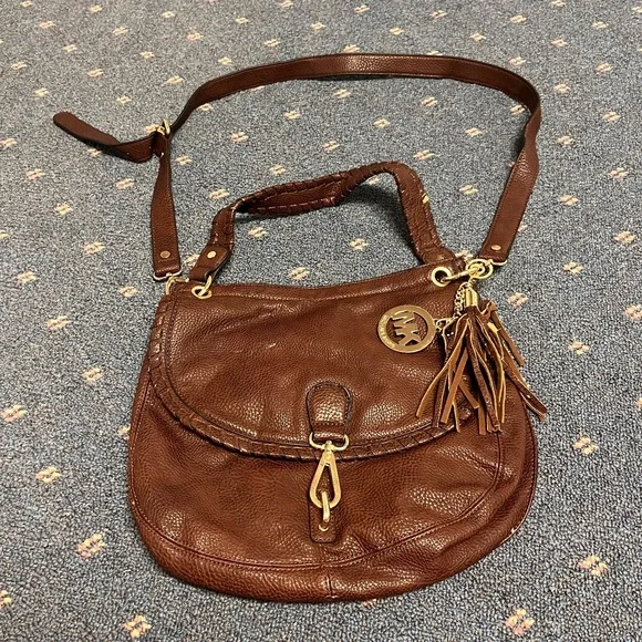 Michael Kors Brown Leather Flap Top Brown Crossbody Shoulder Bag Tassel Clip - Picture 1 of 11
